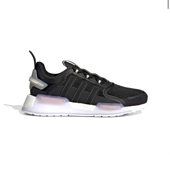COPY - 🆕Women’s Adidas NMD V3 Size 9 NIB - Picture 1 of 11